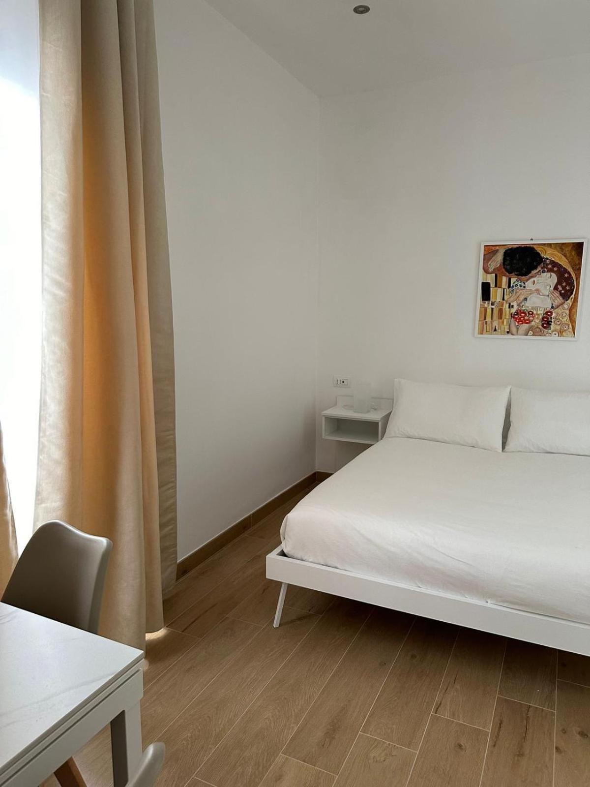 Vr Home Caserta Esterno foto